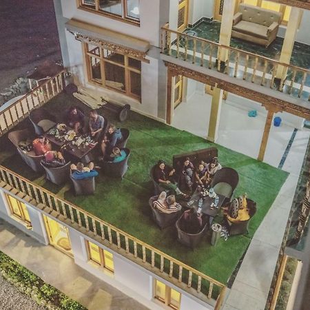 Raybo Hostel Leh Ngoại thất bức ảnh
