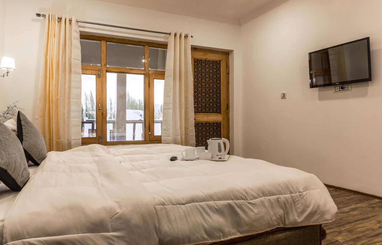 Raybo Hostel Leh Ngoại thất bức ảnh