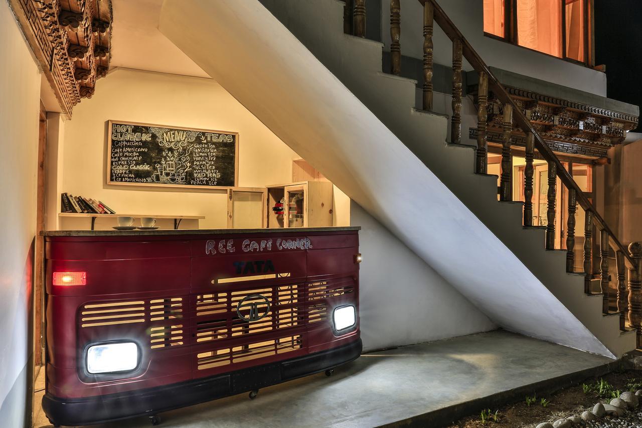 Raybo Hostel Leh Ngoại thất bức ảnh
